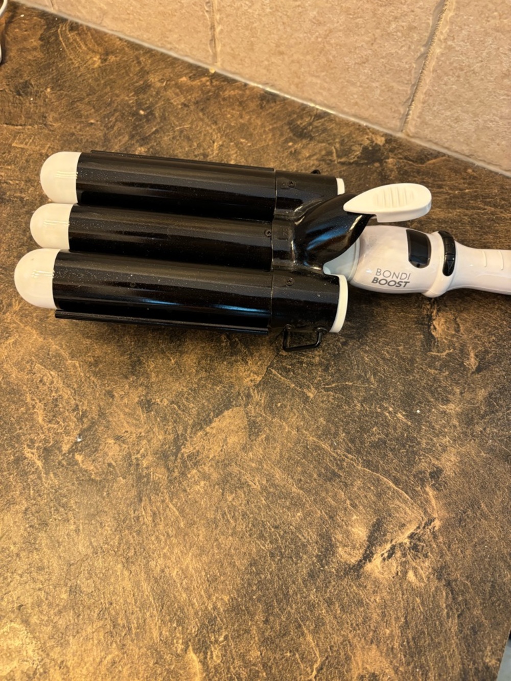 Bondi Boost Triple Barrel Waver - 1.25 inch